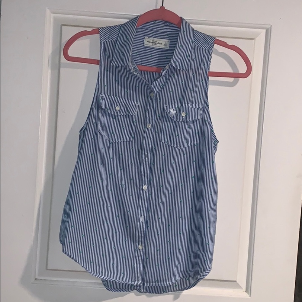 Abercrombie And Fitch shirt